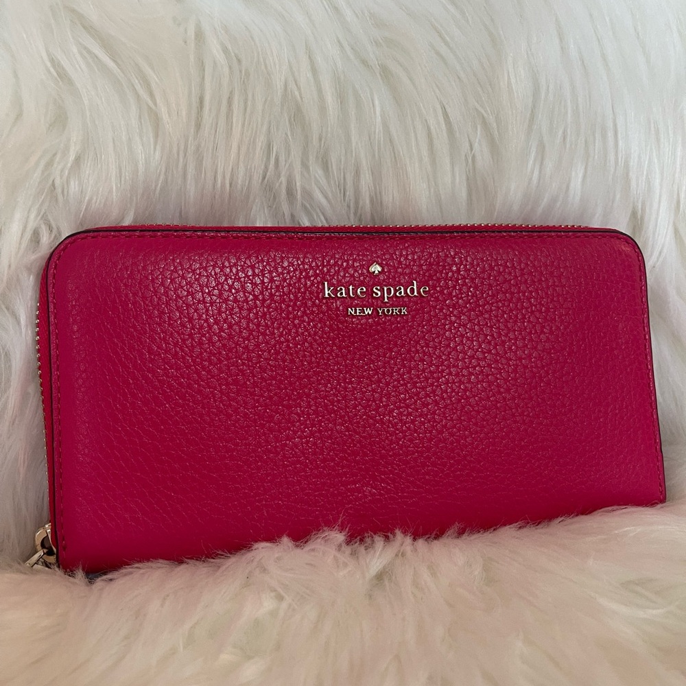 KATE SPADE zip around wallet AUTHENTIC